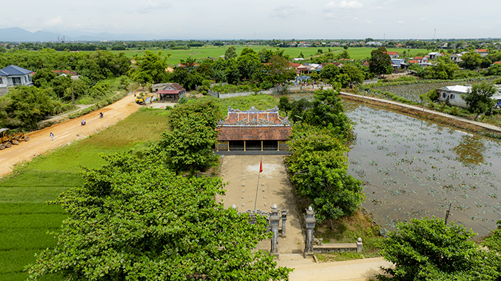 Đình làng Cổ Lão